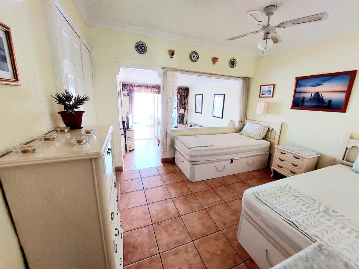 First Line Villa Floor Studio Apartment With Amazing Sea View Air Conditioned Just 50M From The Beach Costa Adeje (Tenerife) Exterior foto