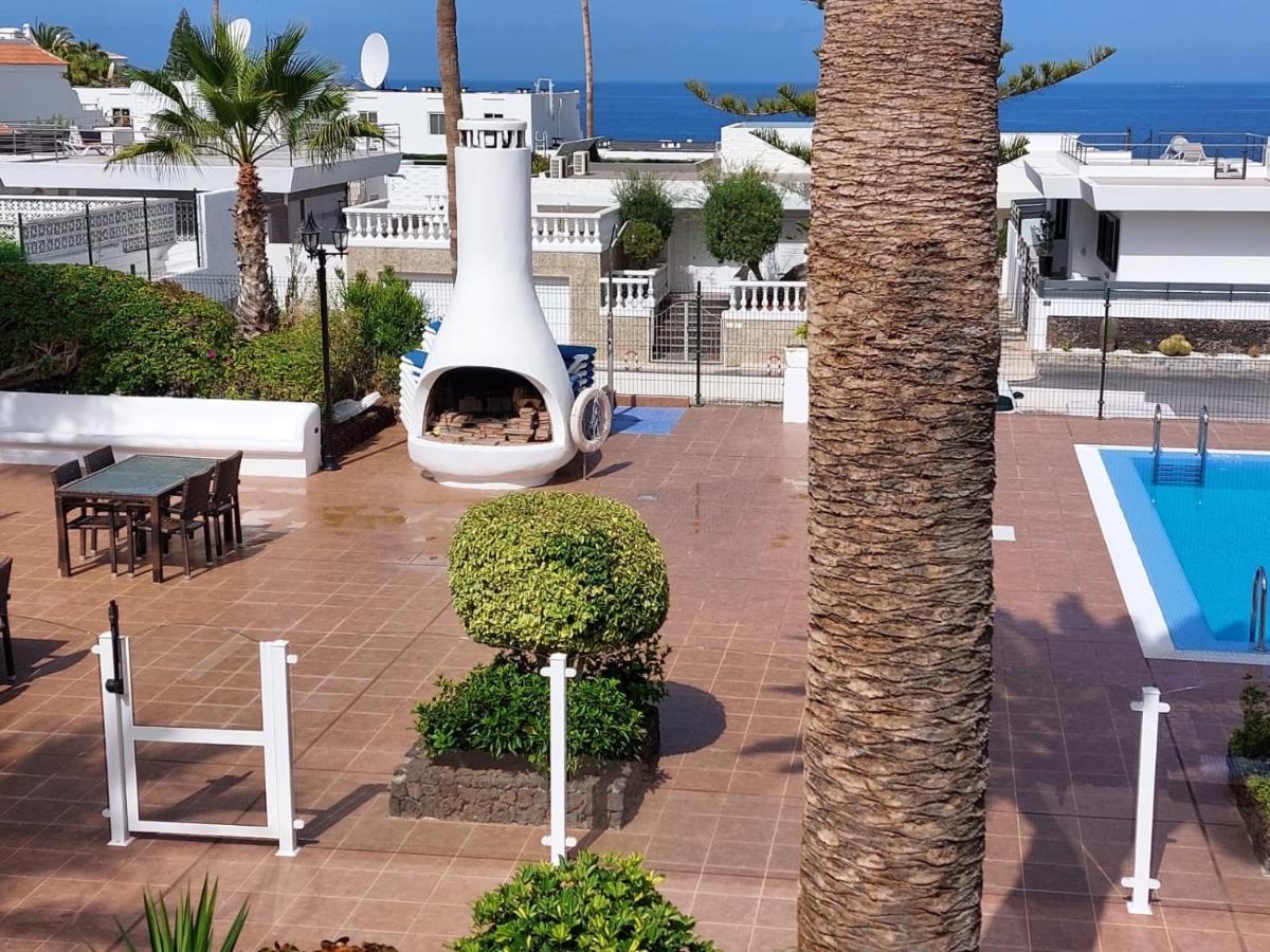 First Line Villa Floor Studio Apartment With Amazing Sea View Air Conditioned Just 50M From The Beach Costa Adeje (Tenerife) Exterior foto