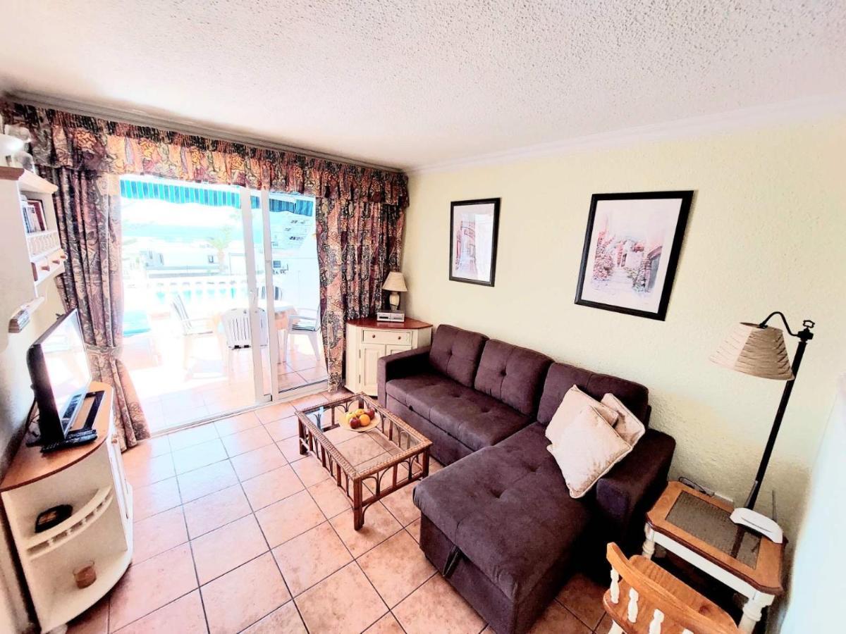 First Line Villa Floor Studio Apartment With Amazing Sea View Air Conditioned Just 50M From The Beach Costa Adeje (Tenerife) Exterior foto